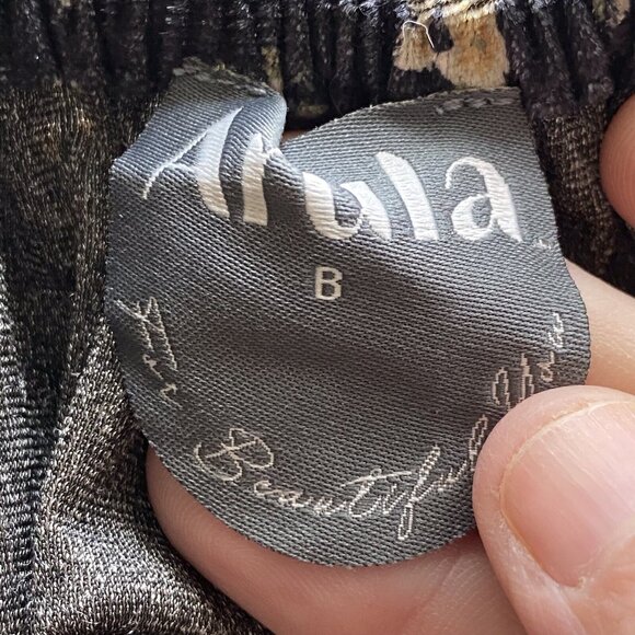 Arula B Maxi Dress Woman 2X Dark Floral Smocking Tiered Puff Sleeve Goblin Witch - Picture 10 of 16